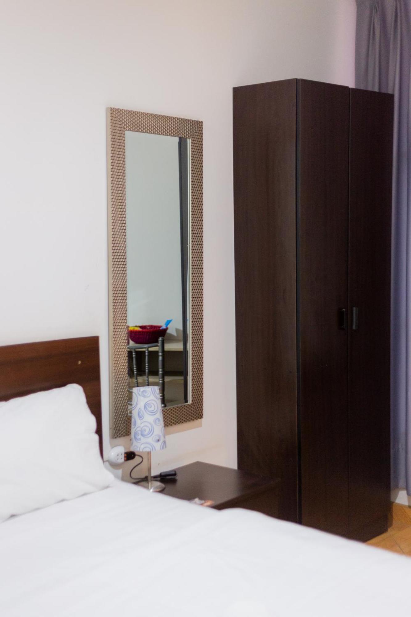 Hotel Venture 上钦查 外观 照片