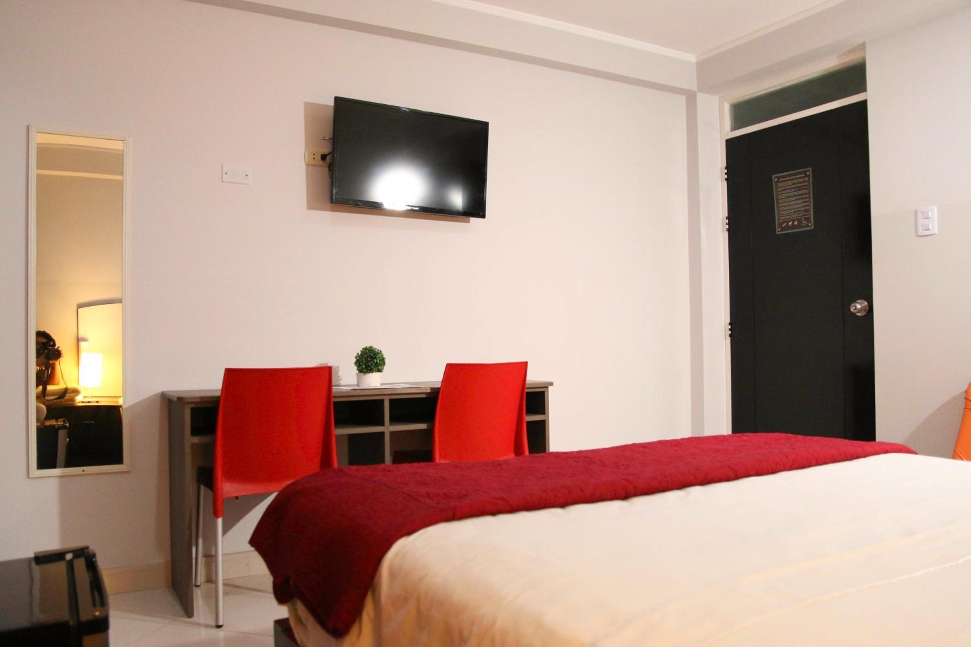 Hotel Venture 上钦查 外观 照片