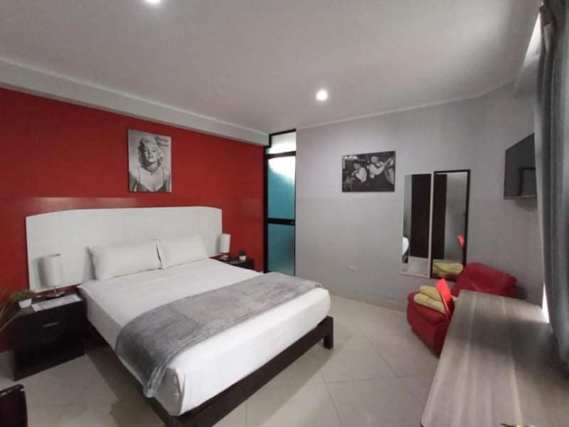 Hotel Venture 上钦查 外观 照片